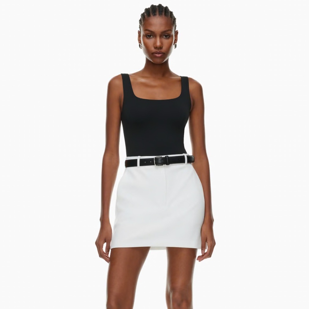 Aritzia Babaton Contour Squareneck Bodysuit Black Size XS